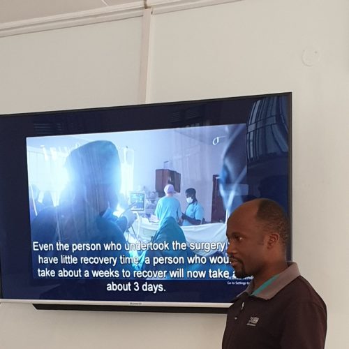  Gideon vend les operations endoscopiques de la prostate